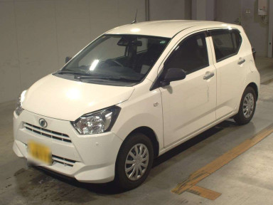 2018 Daihatsu Mira es