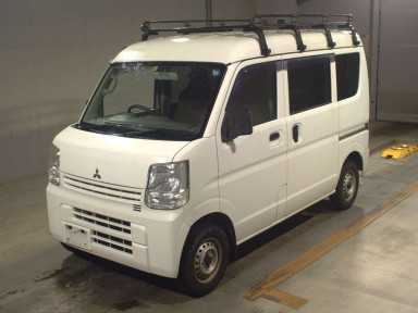 2018 Mitsubishi Minicab Van