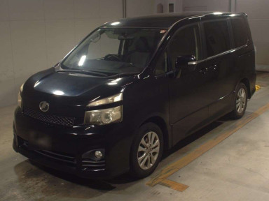 2010 Toyota Voxy