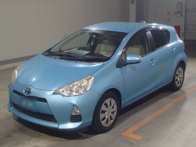 2013 Toyota Aqua