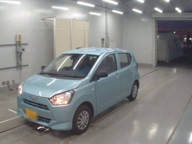 2021 Daihatsu Mira es