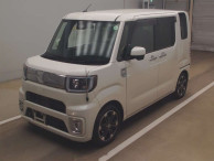 2018 Daihatsu Wake