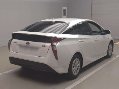 2018 Toyota Prius ZVW50[1]