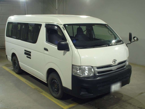 2012 Toyota Hiace Wagon TRH219W[2]