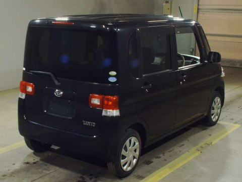 2011 Daihatsu Tanto L385S[1]