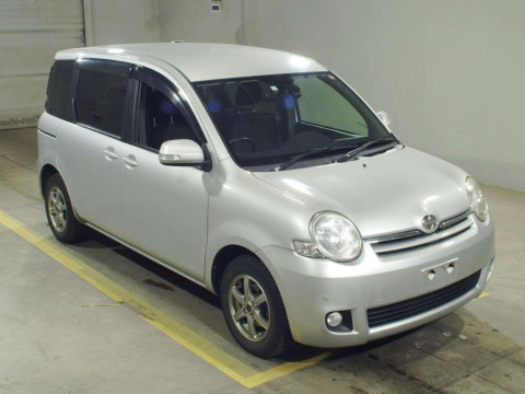 2012 Toyota Sienta NCP85G[2]