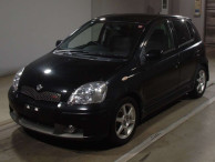 2004 Toyota Vitz