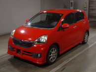 2014 Daihatsu Mira es