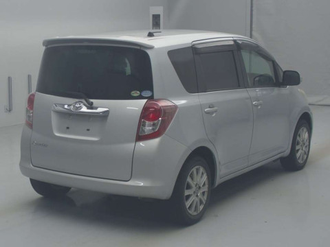 2009 Toyota Ractis NCP100[1]