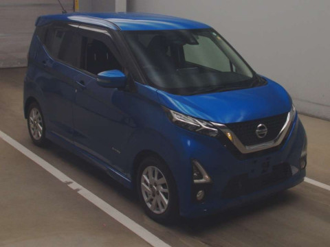 2020 Nissan DAYZ B44W[2]