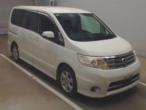 2010 Nissan Serena CC25[2]