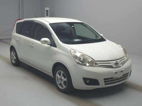 2012 Nissan Note E11[2]