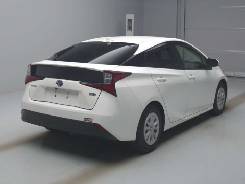 2021 Toyota Prius ZVW51[1]