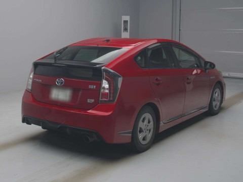 2012 Toyota Prius ZVW30[1]