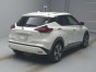 2020 Nissan KIX