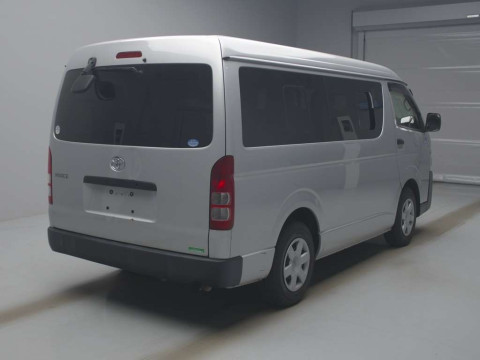 2015 Toyota Hiace Wagon TRH214W[1]