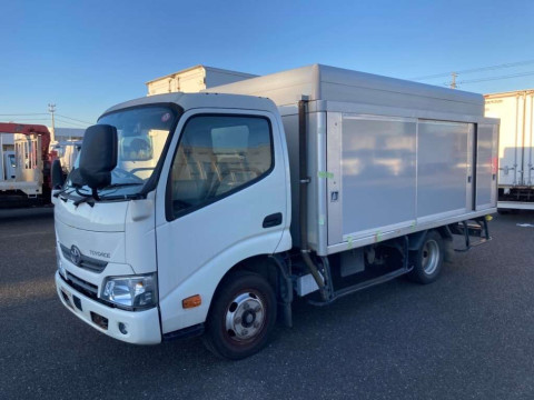 2017 Toyota Toyoace Truck XZC645[0]