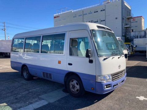 2013 Toyota Coaster XZB40[2]