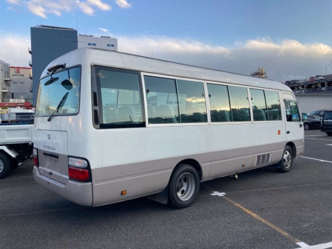 2010 Toyota Coaster XZB50[1]