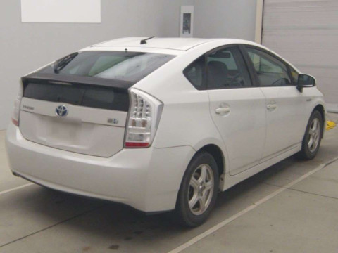 2010 Toyota Prius ZVW30[1]