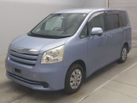 2008 Toyota Noah