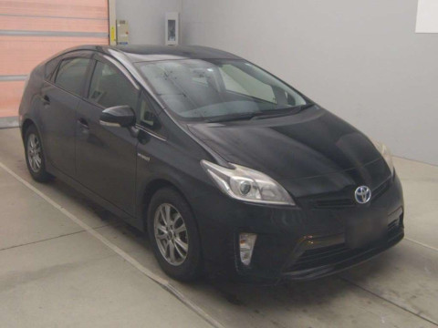 2012 Toyota Prius ZVW30[2]