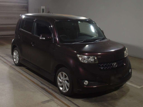 2010 Toyota bB QNC21[2]