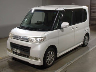 2010 Daihatsu Tanto Custom