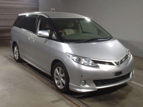 2011 Toyota Estima ACR50W[2]