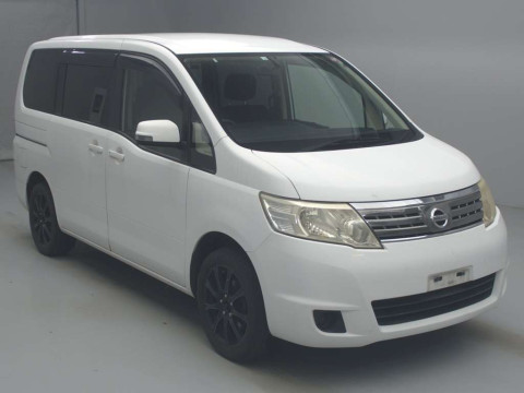 2010 Nissan Serena NC25[2]