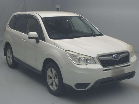 2014 Subaru Forester SJ5[2]