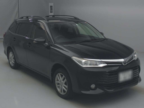 2016 Toyota Corolla Fielder NZE164G[2]