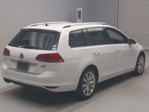 2016 Volkswagen Golf Variant AUCHP[1]