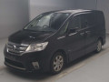 2013 Nissan Serena