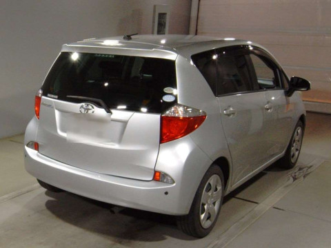 2012 Toyota Ractis NCP120[1]