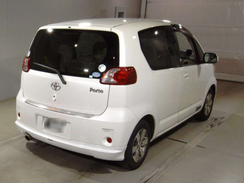 2009 Toyota Porte NNP15[1]