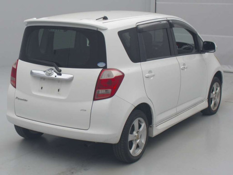 2006 Toyota Ractis NCP105[1]