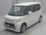 2012 Daihatsu Tanto