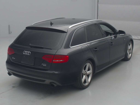 2011 Audi A4 Avant 8KCDNF[1]