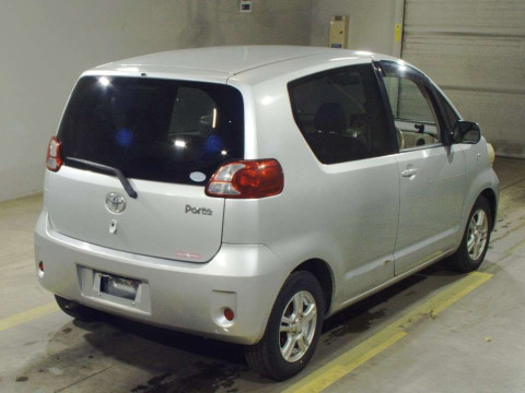 2011 Toyota Porte NNP15[1]