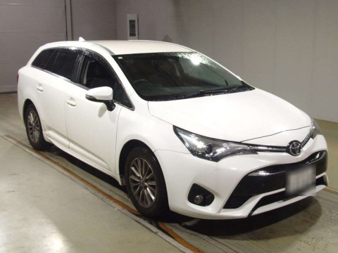 2016 Toyota Avensis Wagon ZRT272W[2]