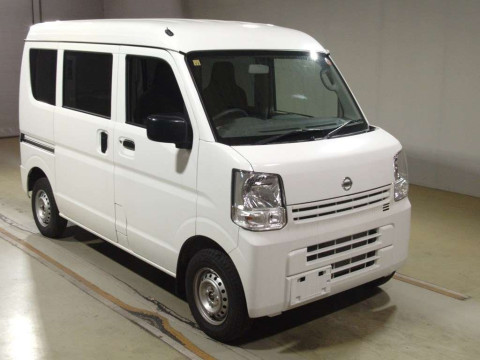 2023 Nissan NV100 Clipper DR17V[2]