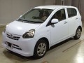 2012 Daihatsu Mira es