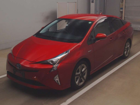 2016 Toyota Prius ZVW50[0]