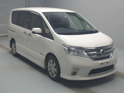 2013 Nissan Serena HFC26[2]