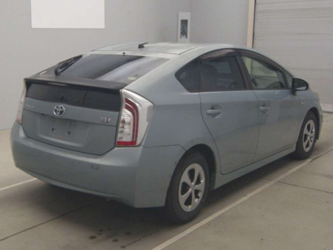 2013 Toyota Prius ZVW30[1]