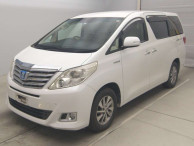 2011 Toyota Alphard Hybrid