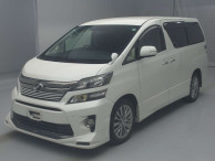 2013 Toyota Vellfire