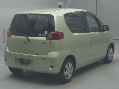 2009 Toyota Porte NNP10[1]