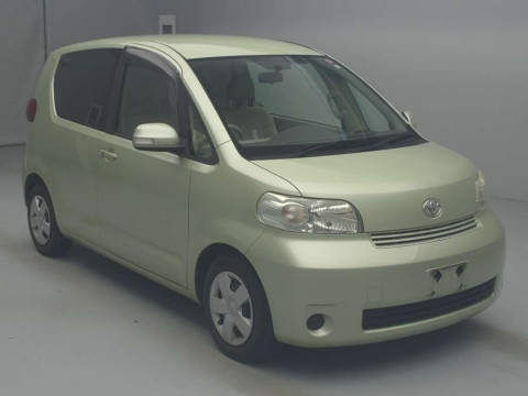 2009 Toyota Porte NNP10[2]